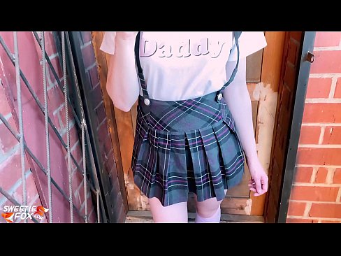 ❤️ A estudante chupa profundamente a sua pila e fode em vez de aulas. Porno vídeo em porno pt.pornjk.ru ☑